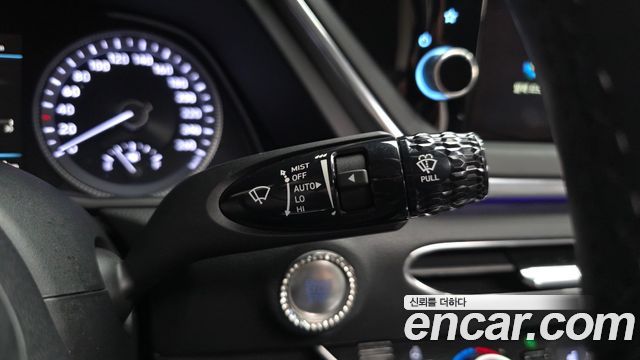 Hyundai Sonata 2022 — photo 23
