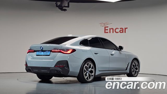BMW i4 2024 — photo 2