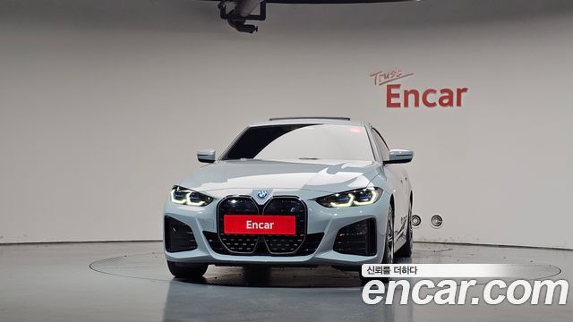 BMW i4 2024 — photo 3