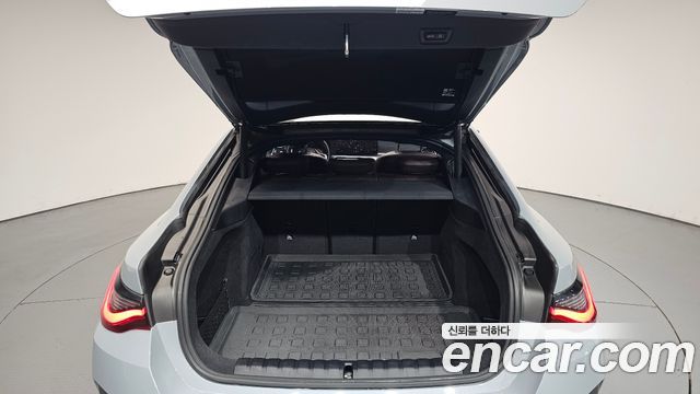 BMW i4 2024 — photo 5