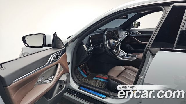 BMW i4 2024 — photo 9