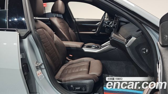 BMW i4 2024 — photo 11