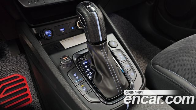 Hyundai Kona 2022 — photo 12