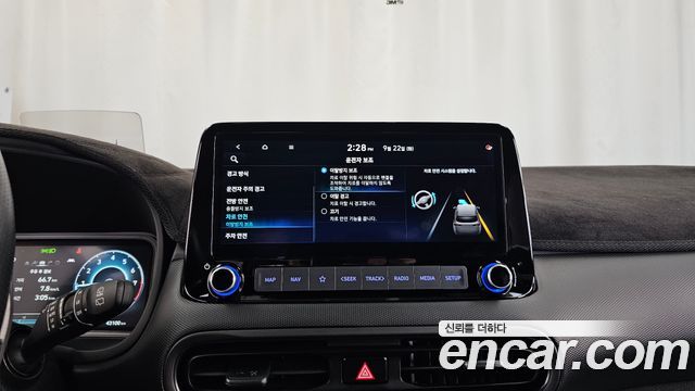 Hyundai Kona 2022 — photo 22
