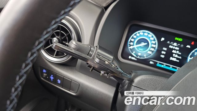 Hyundai Kona 2022 — photo 29