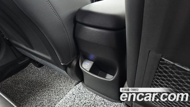 Hyundai Kona 2022 — photo 31