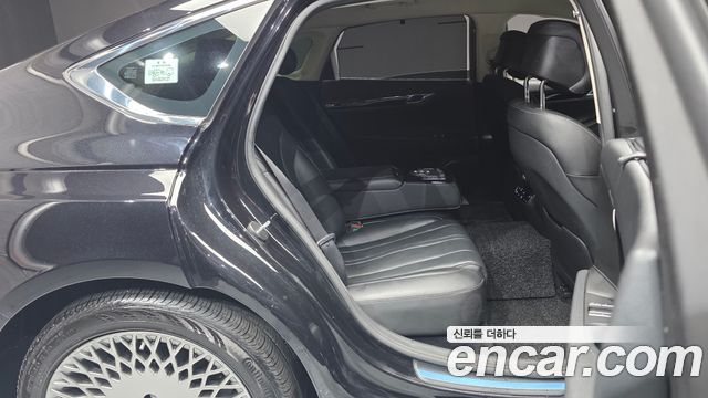 Genesis G80 2022 — photo 17