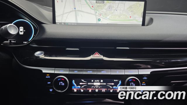 Genesis G80 2022 — photo 19