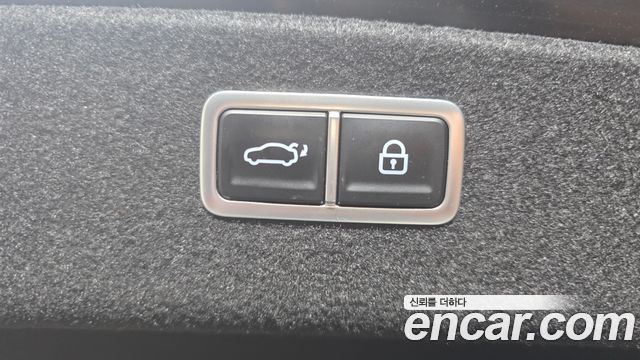 Genesis G80 2022 — photo 22