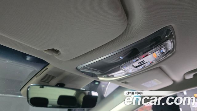 Genesis G80 2022 — photo 24