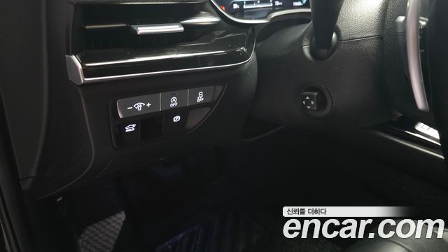 Genesis G80 2022 — photo 25