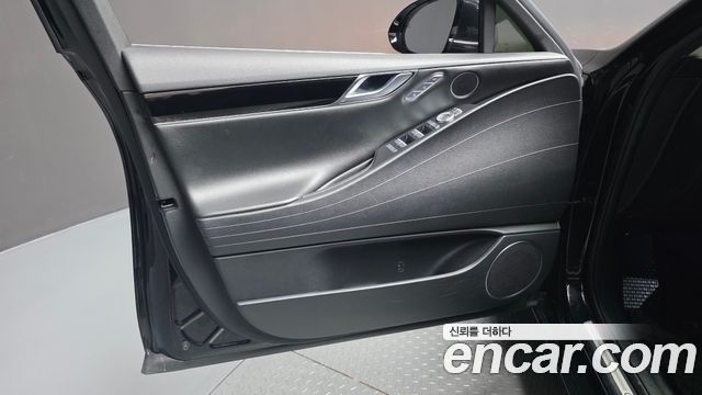 Genesis G80 2022 — photo 14