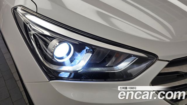 Hyundai Santafe 2016 — photo 8
