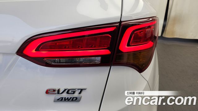 Hyundai Santafe 2016 — photo 9