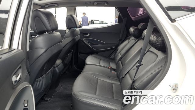 Hyundai Santafe 2016 — photo 16