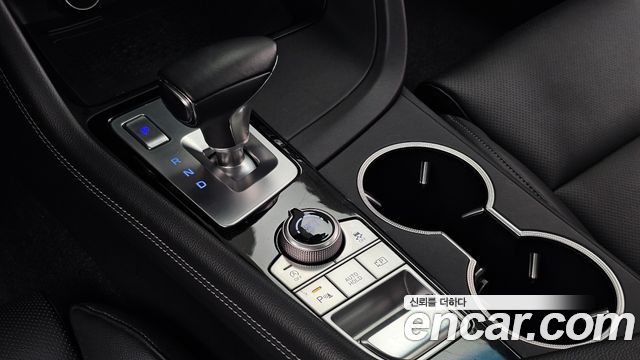 Genesis G70 2023 — photo 12