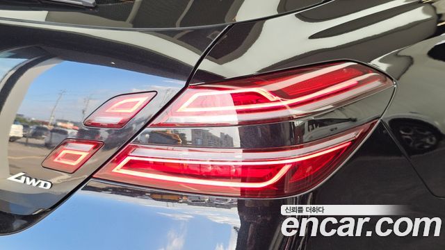 Genesis G70 2023 — photo 9