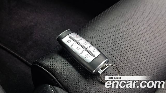 Genesis G70 2023 — photo 16