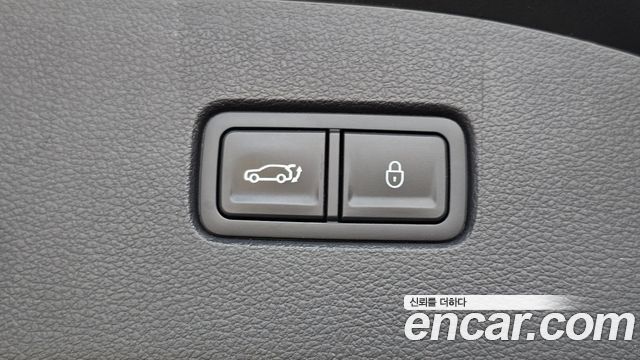 Genesis G70 2023 — photo 35