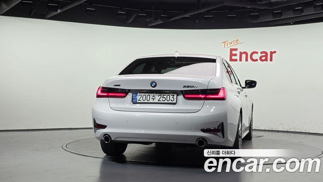 BMW 3-Series 2019 — photo 4