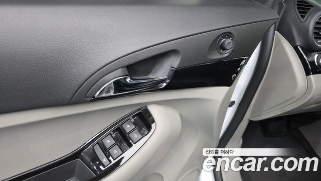 Chevrolet Korea Orlando 2015 — photo 27