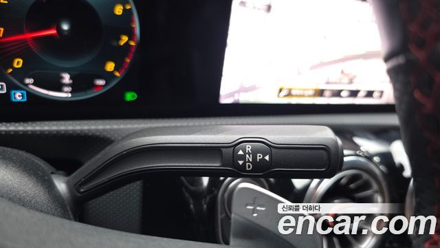 Mercedes-Benz CLA-Class 2023 — photo 9