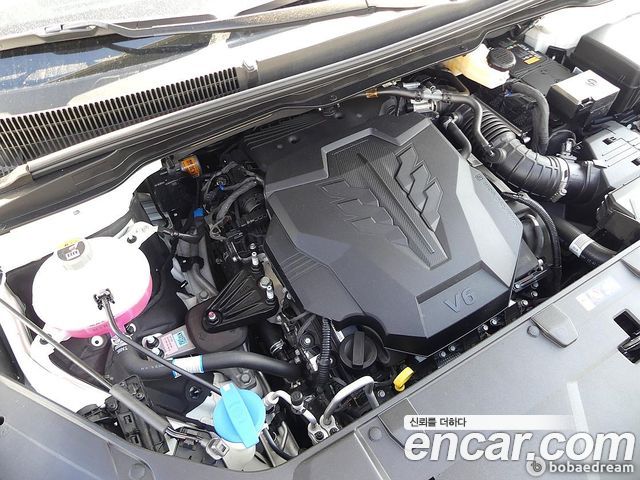 Kia Canival 2021 — photo 4