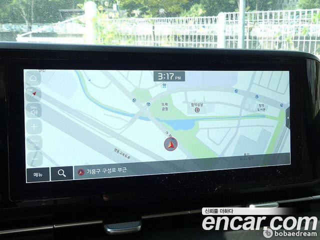 Kia Canival 2021 — photo 12