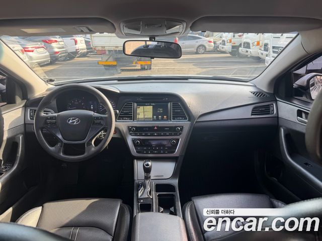 Hyundai Sonata 2017 — photo 13