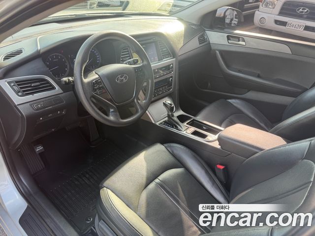 Hyundai Sonata 2017 — photo 14