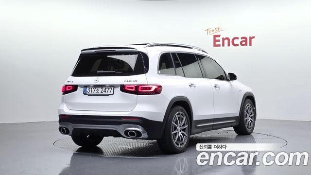 Mercedes-Benz GLB-Class 2022 — photo 2