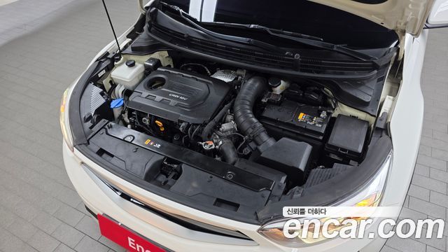 Kia Stonic 2018 — photo 6
