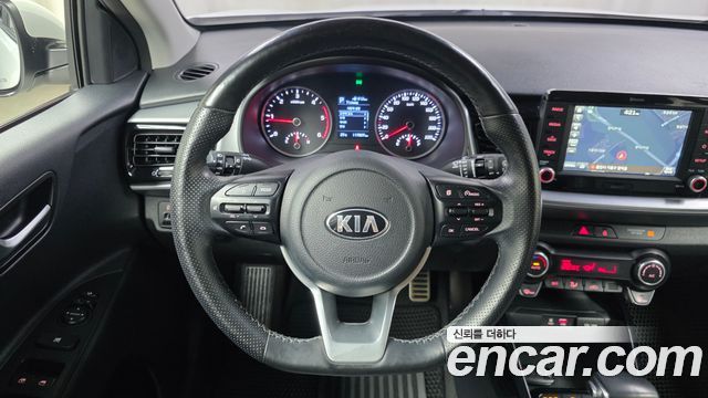 Kia Stonic 2018 — photo 19