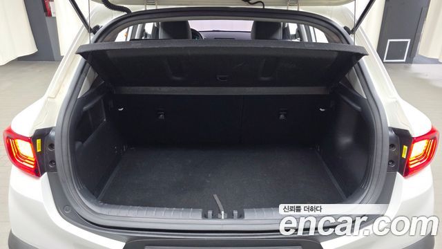 Kia Stonic 2018 — photo 26