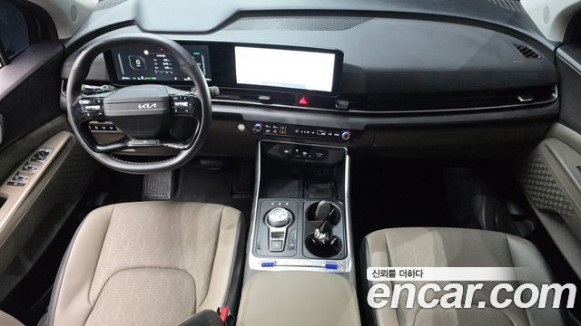 Kia Canival 2025 — photo 10
