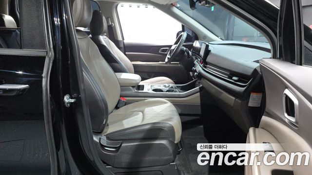 Kia Canival 2025 — photo 16