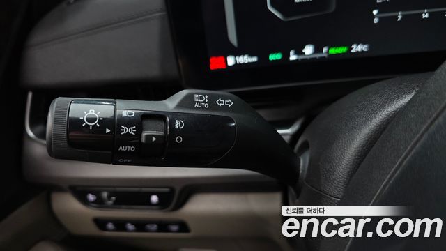 Kia Canival 2025 — photo 30