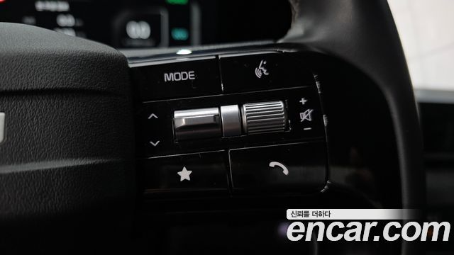 Kia Canival 2025 — photo 32