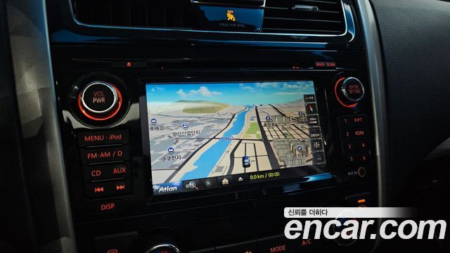 Nissan Altima 2015 — photo 20