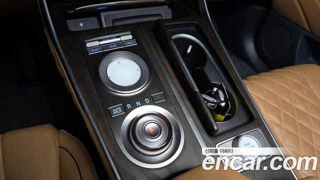 Genesis GV80 2022 — photo 9