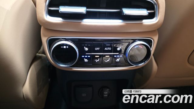 Genesis GV80 2022 — photo 18