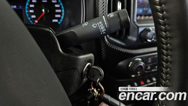 Chevrolet Korea Colorado 2020 — photo 21
