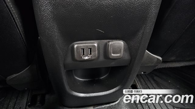 Chevrolet Korea Colorado 2020 — photo 28