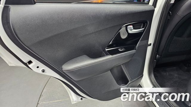 Kia Niro 2020 — photo 15