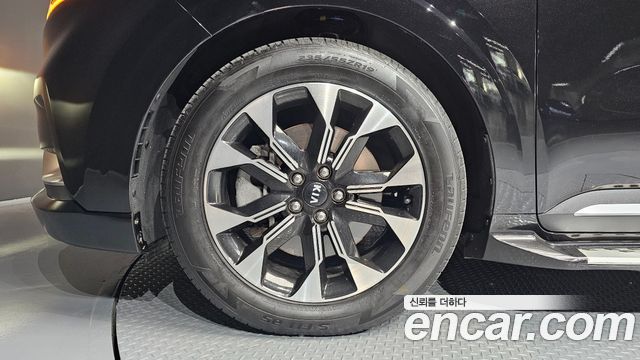 Kia Canival 2021 — photo 5