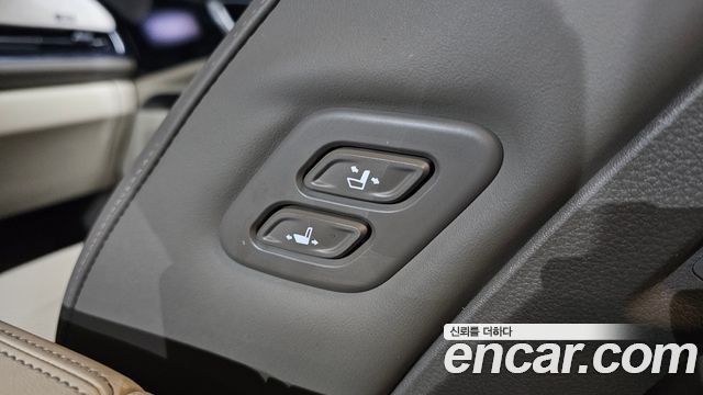 Kia Canival 2021 — photo 20