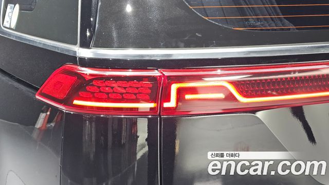 Kia Canival 2021 — photo 9