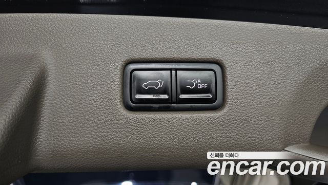 Kia Canival 2021 — photo 28