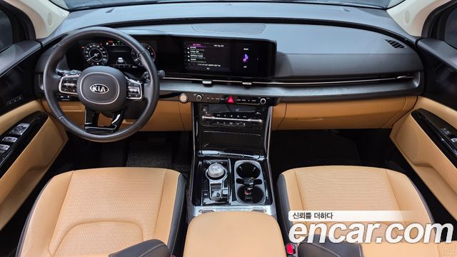Kia Canival 2021 — photo 10