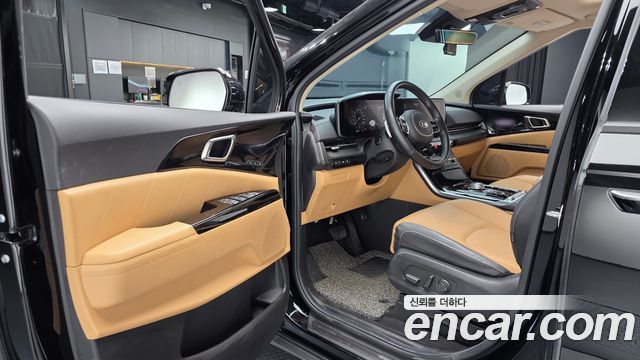 Kia Canival 2021 — photo 13